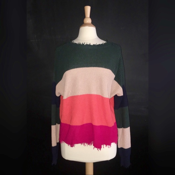 NWOT Fierce Distressed Versatile Knit Sweater - Picture 3 of 3